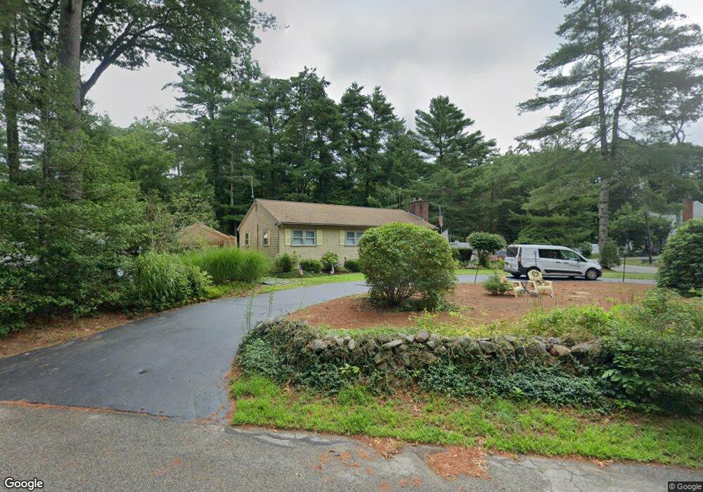 8 Hiawatha Way, Mattapoisett, MA 02739 - photo 1