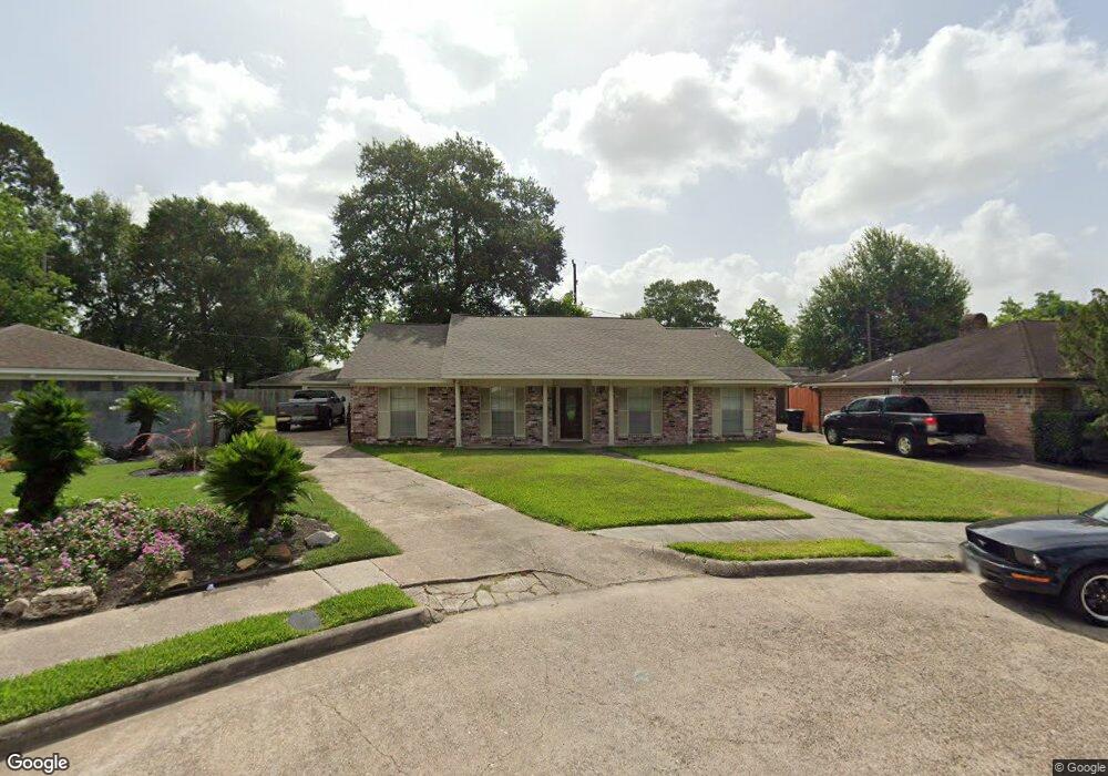 5426 Candletree Dr, Houston, TX 77091 - photo 1