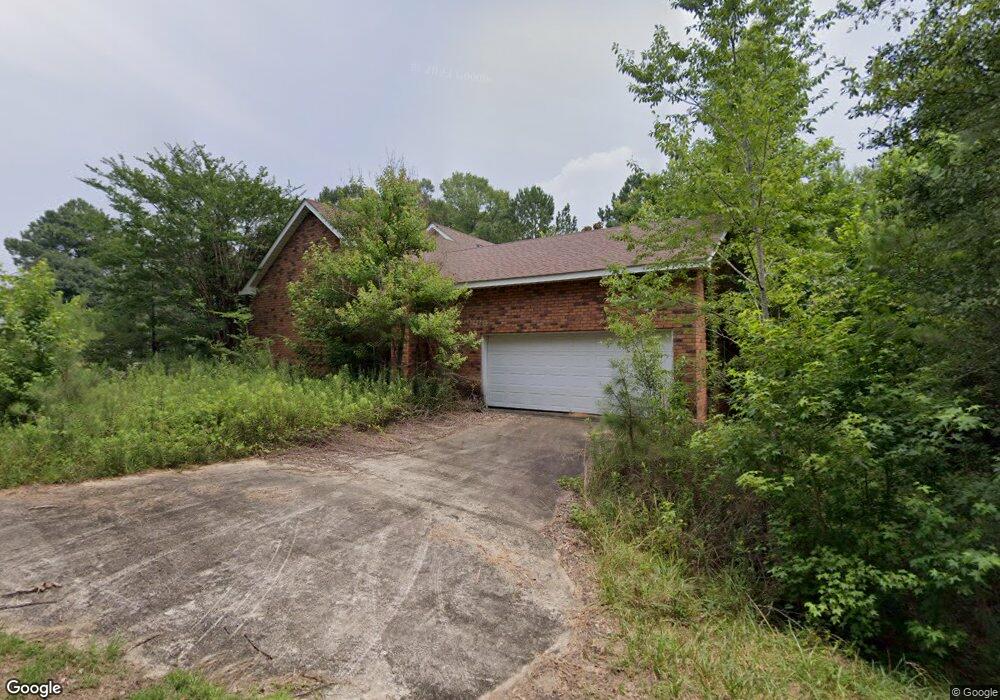 302 Briarwood Dr, Tylertown, MS 39667 - photo 1