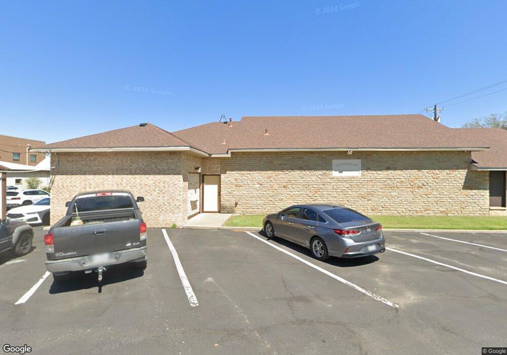 911 N Elm St, Weatherford, TX 76086 - photo 1