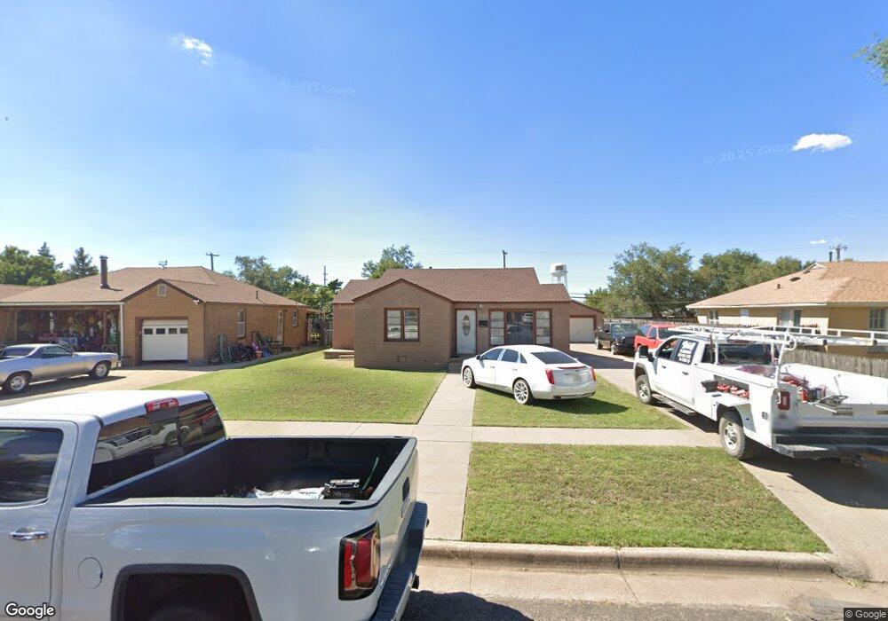 316 Bruce Ave, Dumas, TX 79029 - photo 1
