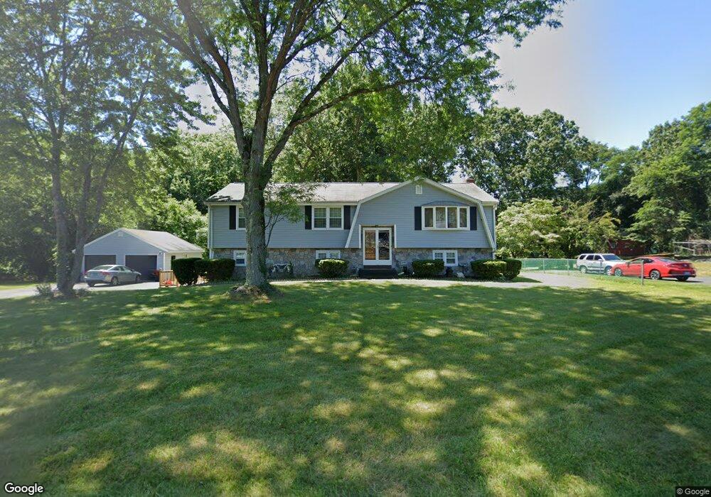 19 Barry Ln, Windsor, CT 06095 - photo 1