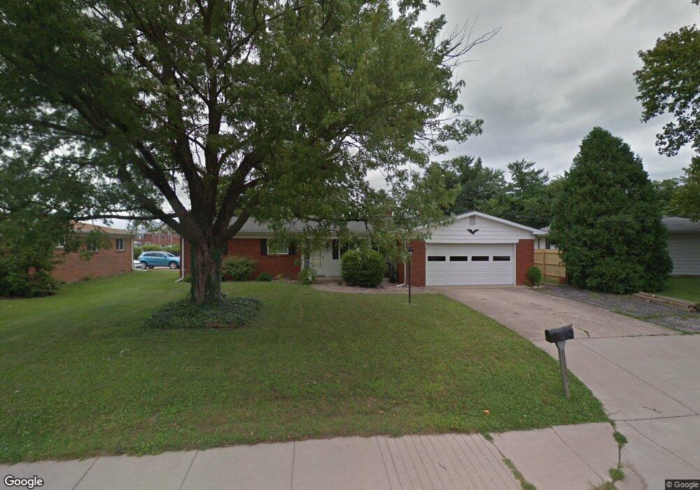 2434 Sycamore Ln, West Lafayette, IN 47906 - photo 1