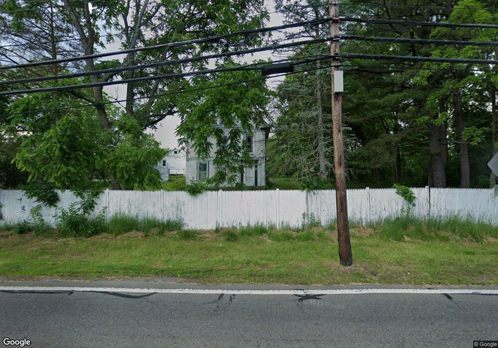 114 Broadway Rd, Dracut, MA 01826 - photo 1
