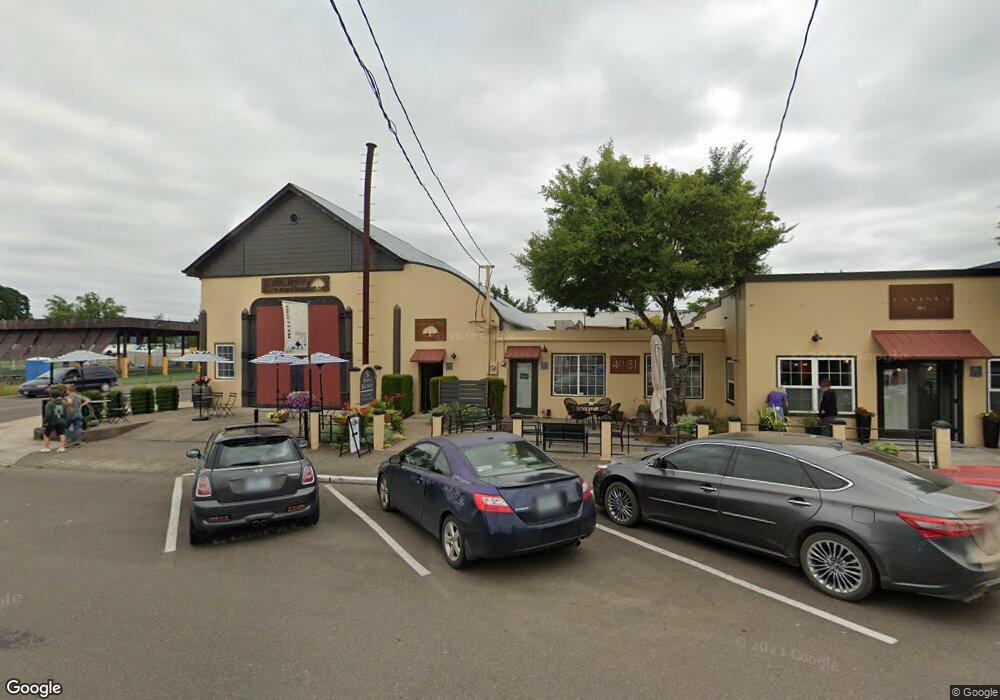 258 N Kutch St unit A, Carlton, OR 97111 - photo 1