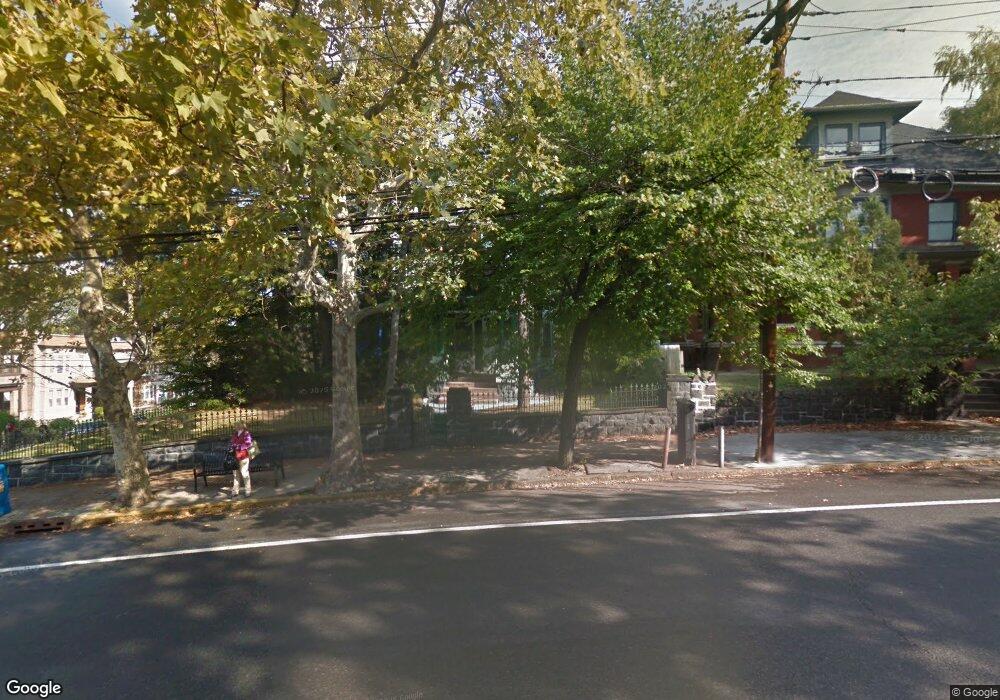 711 Blvd E, Weehawken, NJ 07086 - photo 1