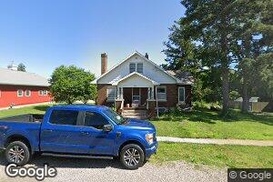 105 E Edwards St, Payson, IL 62360