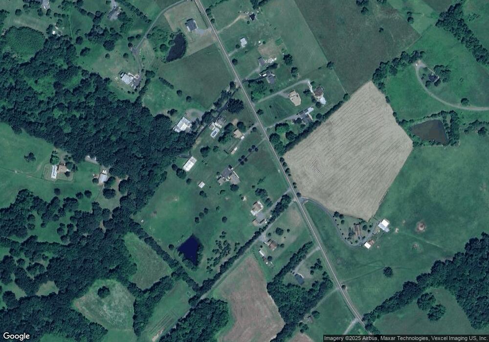 7329 Botha Rd, Bealeton, VA 22712 - photo 1