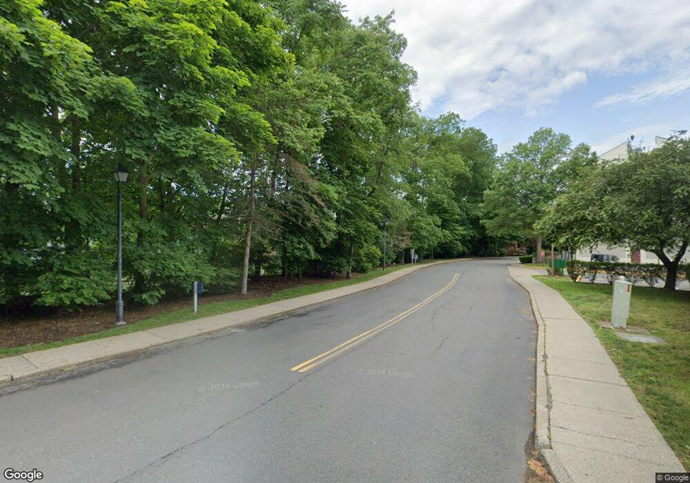 314 Foxboro Dr, Norwalk, CT 06851 - photo 1