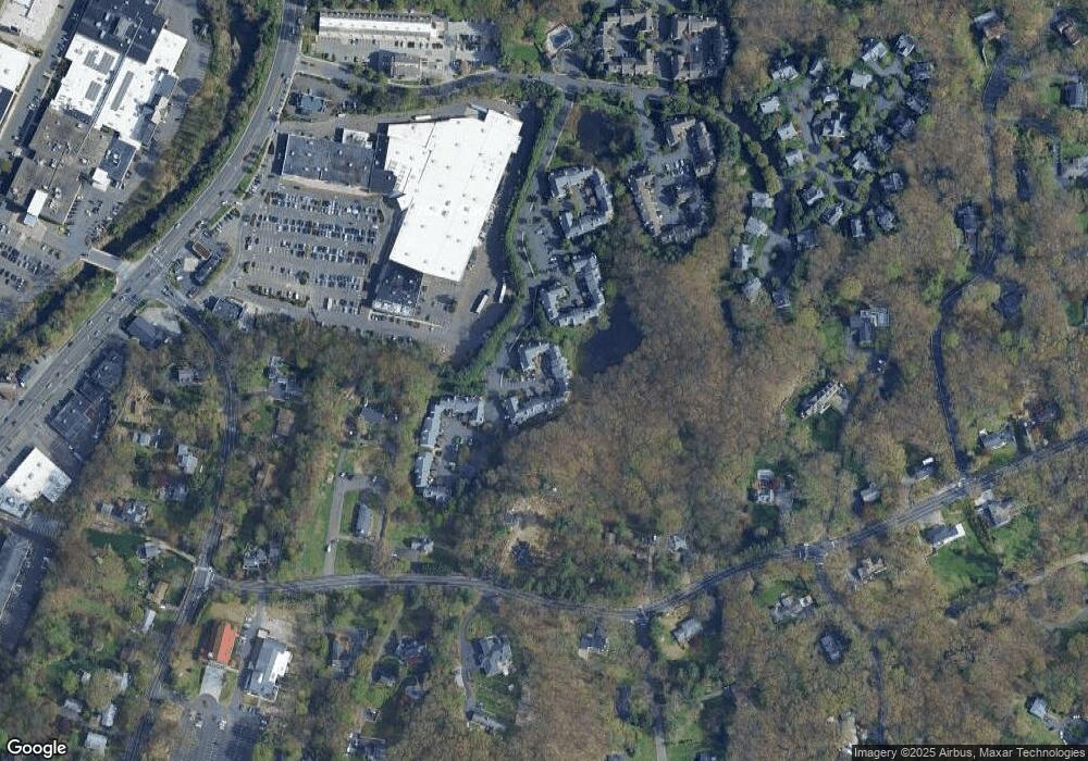 306 Foxboro Dr, Norwalk, CT 06851 - photo 1