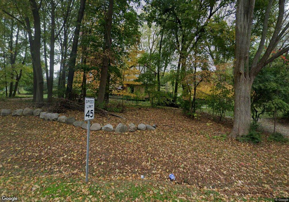 530 W Long Lake Rd, Bloomfield Hills, MI 48302 - photo 1