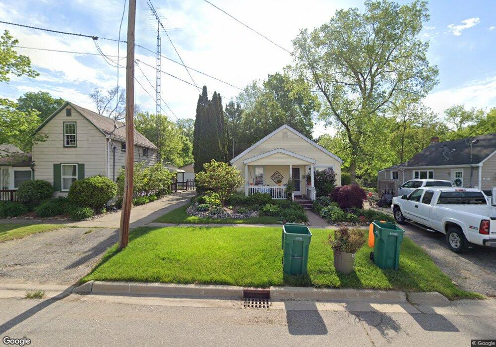 225 S Mckinley Rd, Flushing, MI 48433 - photo 1