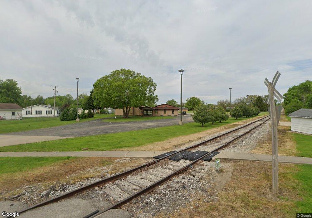 1313 S 9th St, Mattoon, IL 61938 - photo 1