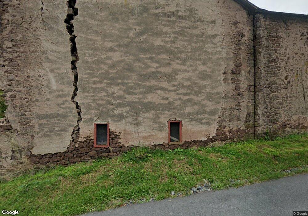 1057 Schoolhouse Rd, Pottstown, PA 19465 - photo 1