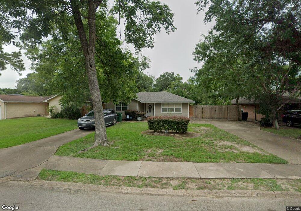 4810 Blanton Blvd, Houston, TX 77092 - photo 1