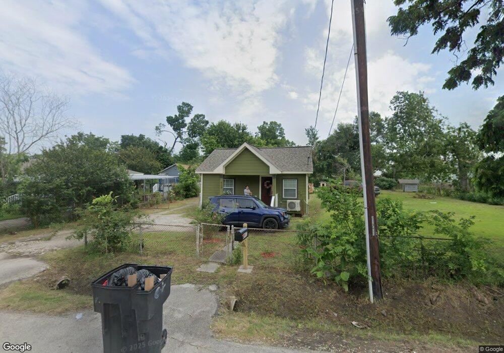 4117 E Crosstimbers St, Houston, TX 77016 - photo 1
