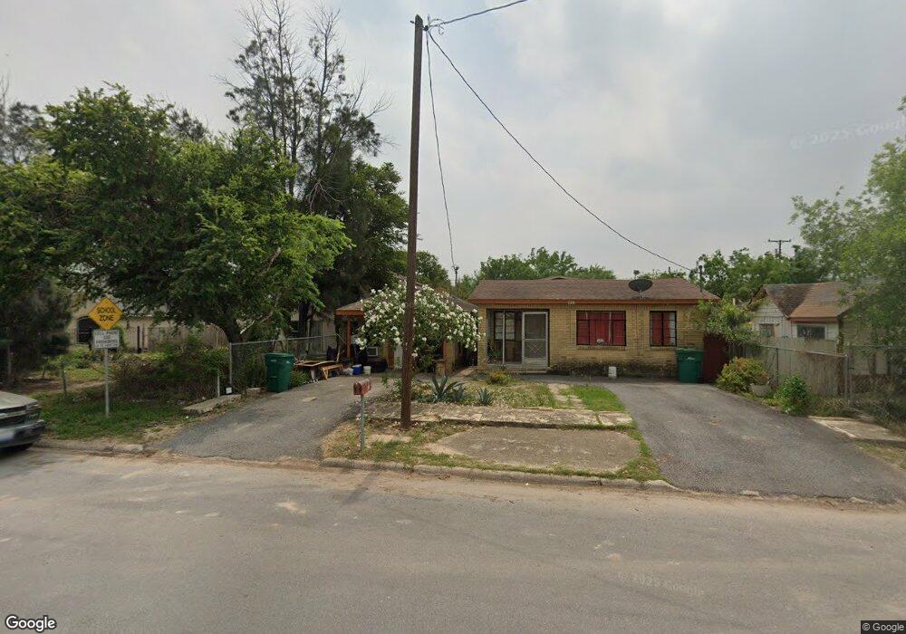 122 E Juarez Ave, Pharr, TX 78577 - photo 1