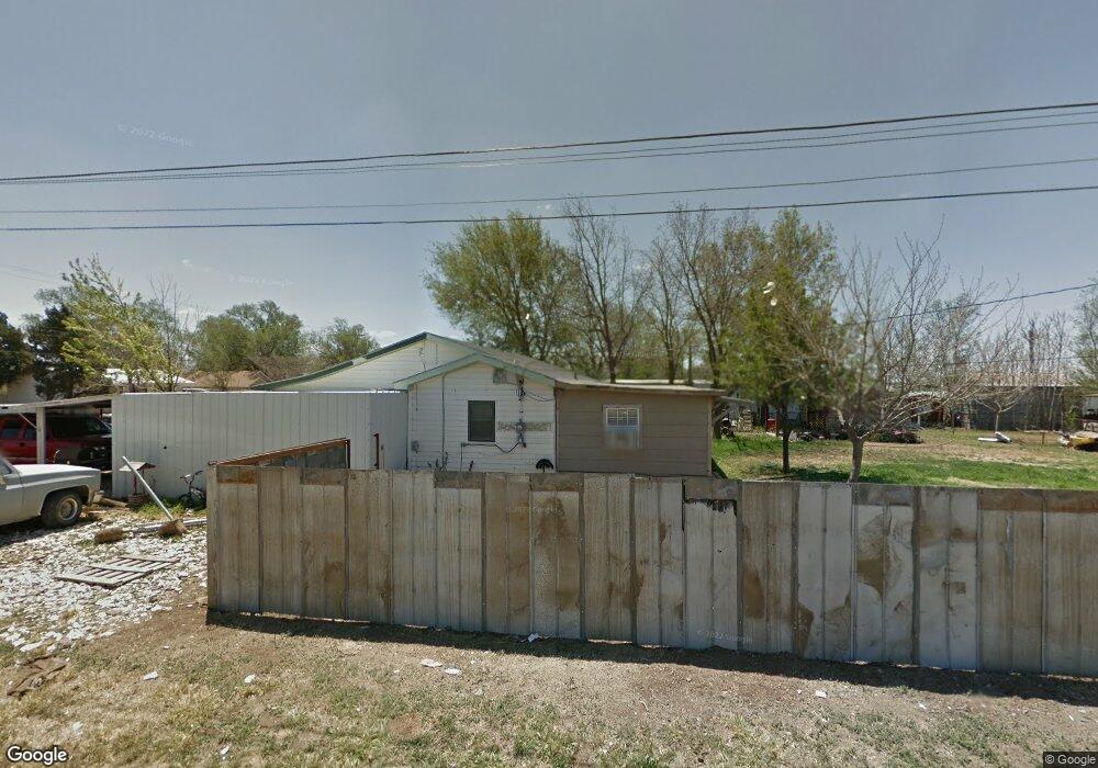 520 E 27th St, Plainview, TX 79072 - photo 1