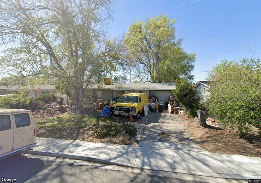 923 Russell Way, Sparks, NV 89431 - photo 1