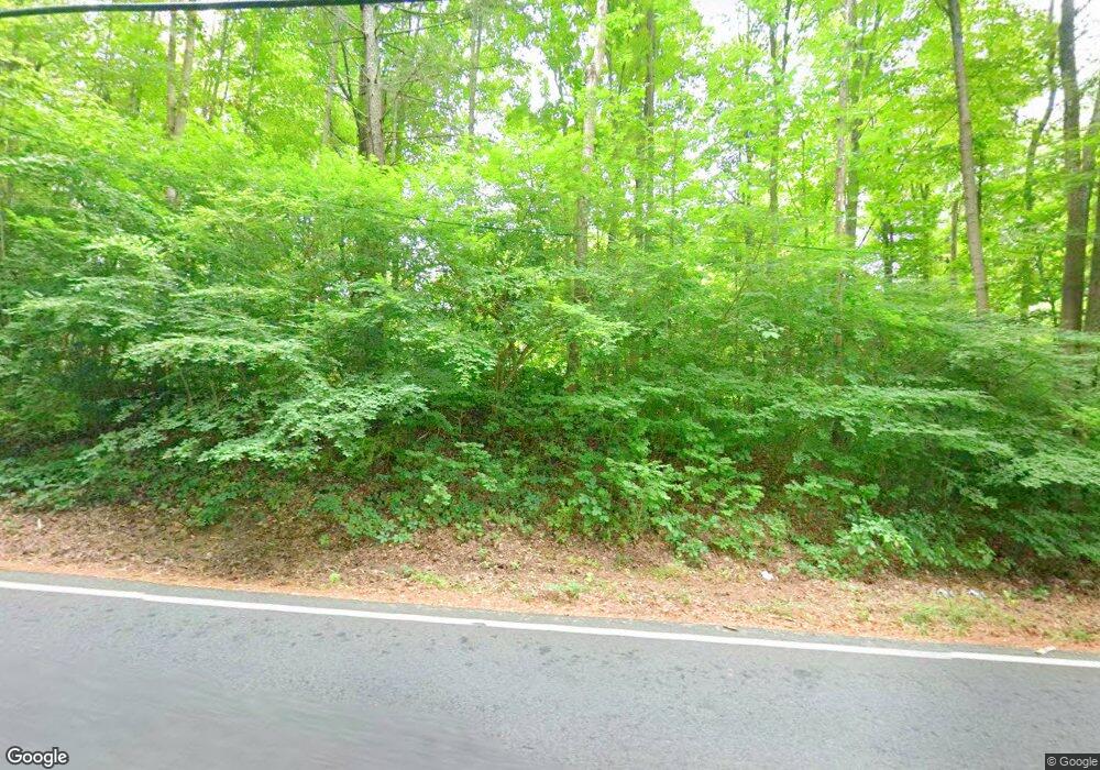 118 N Quaker Hill Rd unit 1, Pawling, NY 12564 - photo 1