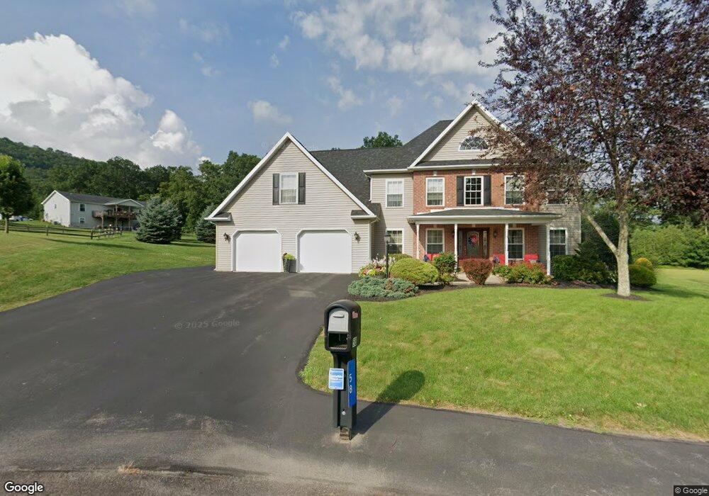 58 Makara Dr, Drums, PA 18222 - photo 1