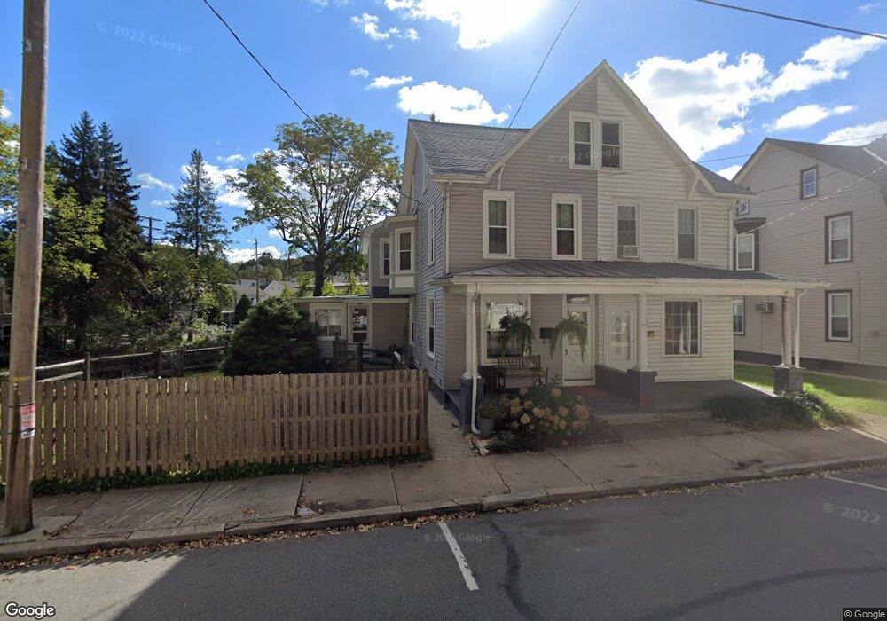 72 E Wyomissing Ave, Mohnton, PA 19540 - photo 1