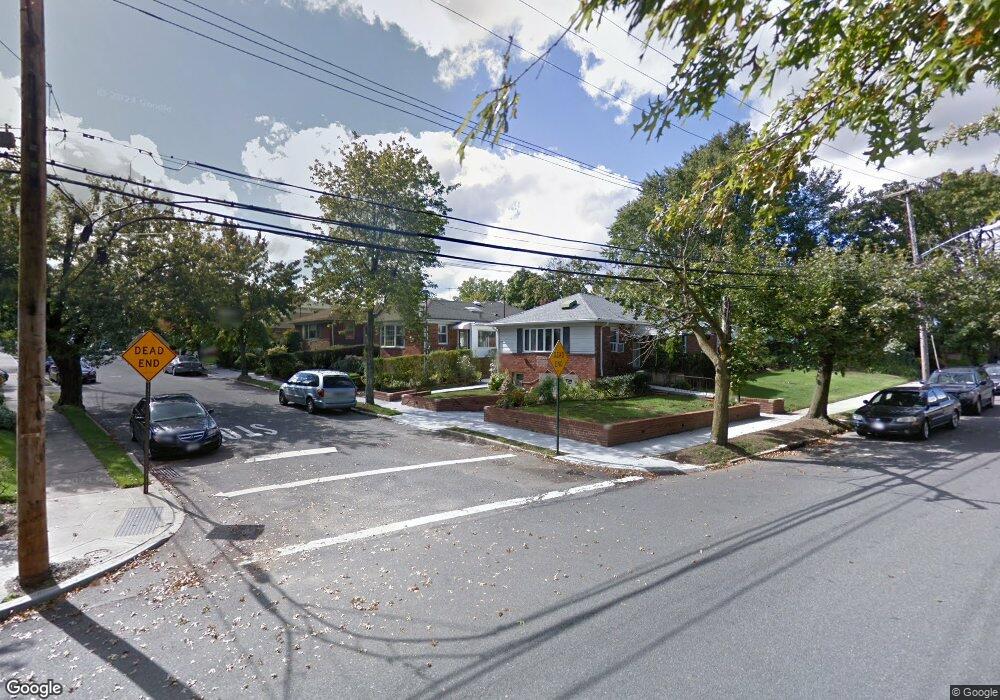 57-08 260th St, Flushing, NY 11362 - photo 1