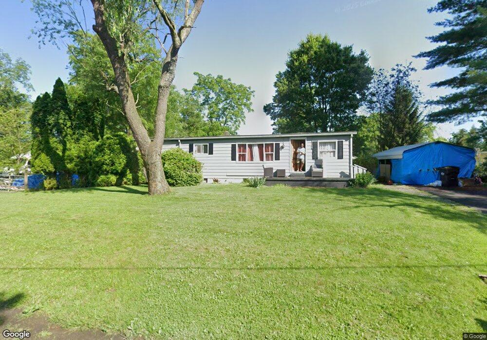 616 Wizac Ave, Stroudsburg, PA 18360 - photo 1