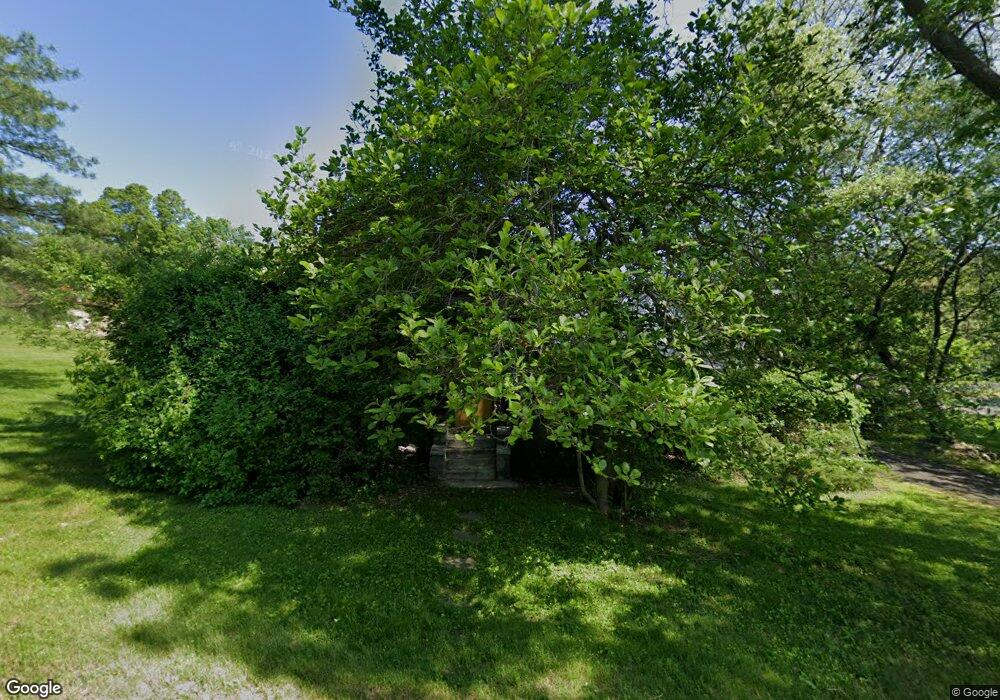 6 Pine St, Trumbull, CT 06611 - photo 1