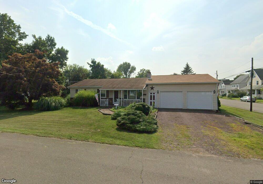 721 N Mercer St, Berwick, PA 18603 - photo 1