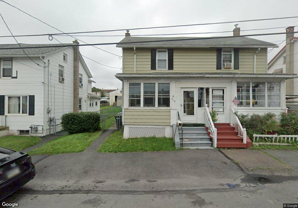 438 E Cranberry Ave, Hazleton, PA 18201 - photo 1