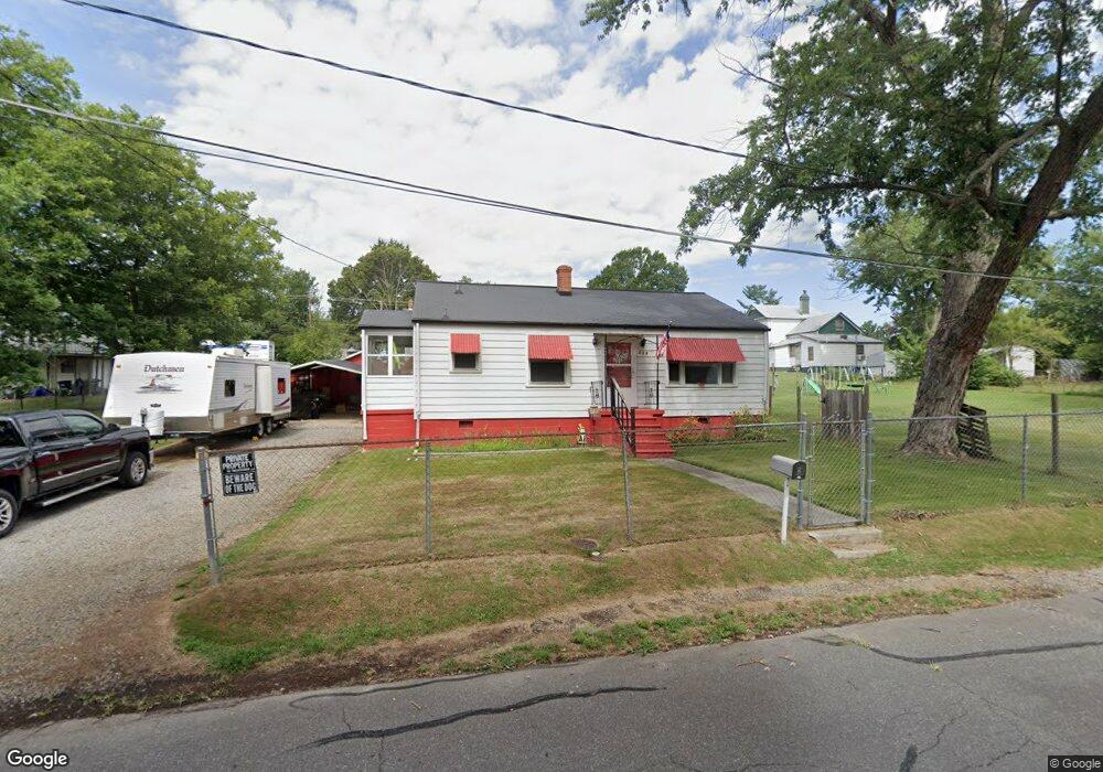 518 Price St, Reidsville, NC 27320 - photo 1