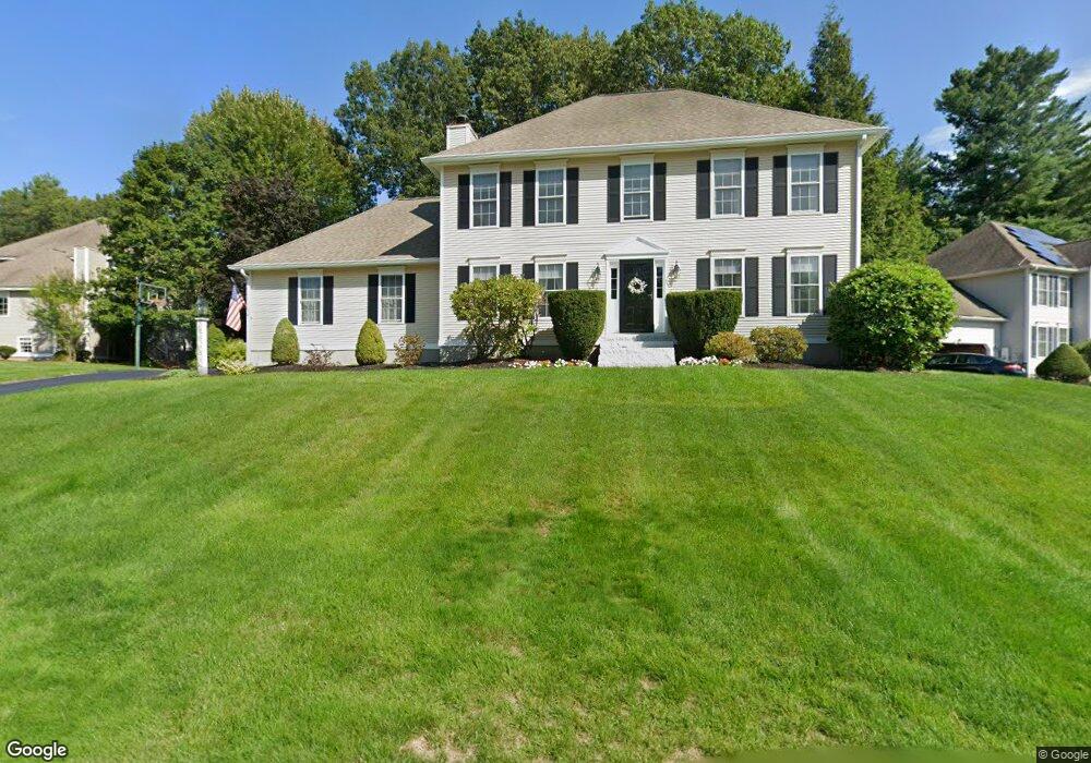 5 Autumn Glen Cir, Nashua, NH 03062 - photo 1