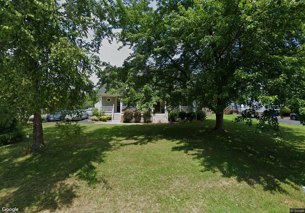 9210 Hunters Club Ct, Mechanicsville, VA 23116 - photo 1