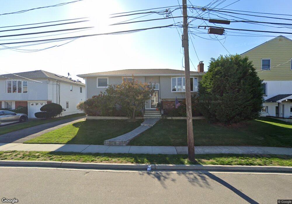 112 Hamilton Ave, Island Park, NY 11558 - photo 1