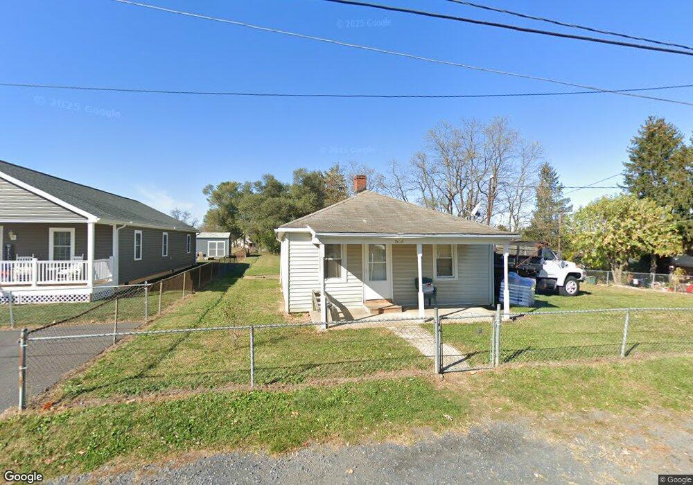 1532 Harding Ave, Waynesboro, VA 22980 - photo 1