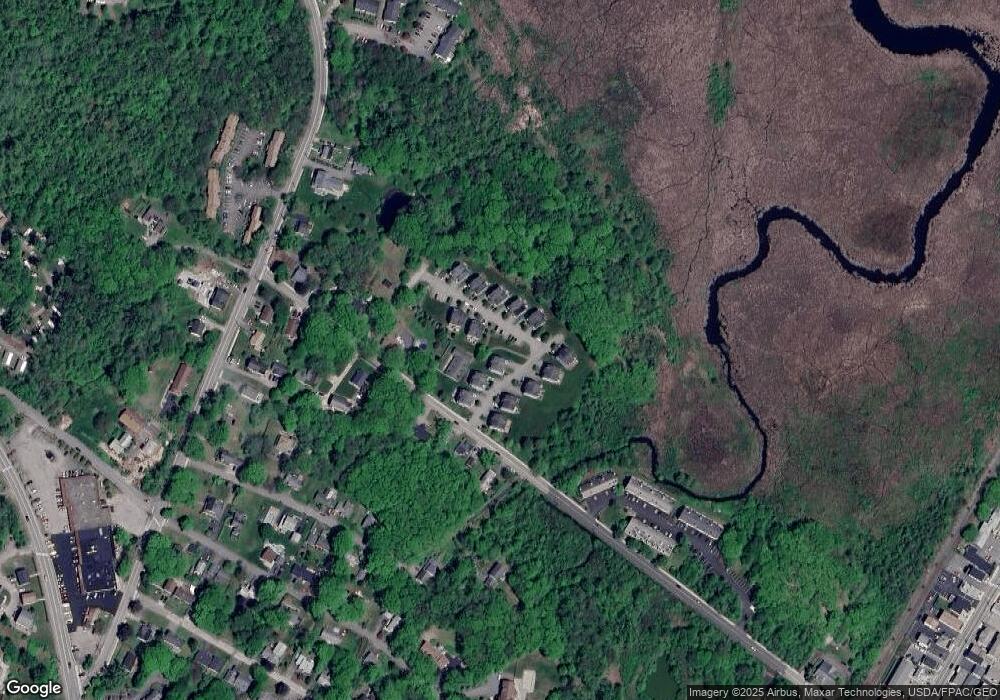 42 Walnut St unit 8, Old Orchard Beach, ME 04064 - photo 1