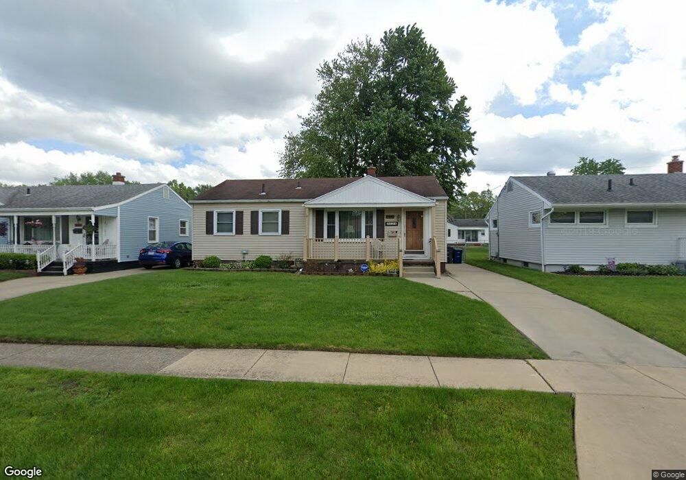 2621 Claredale Rd, Toledo, OH 43613 - photo 1