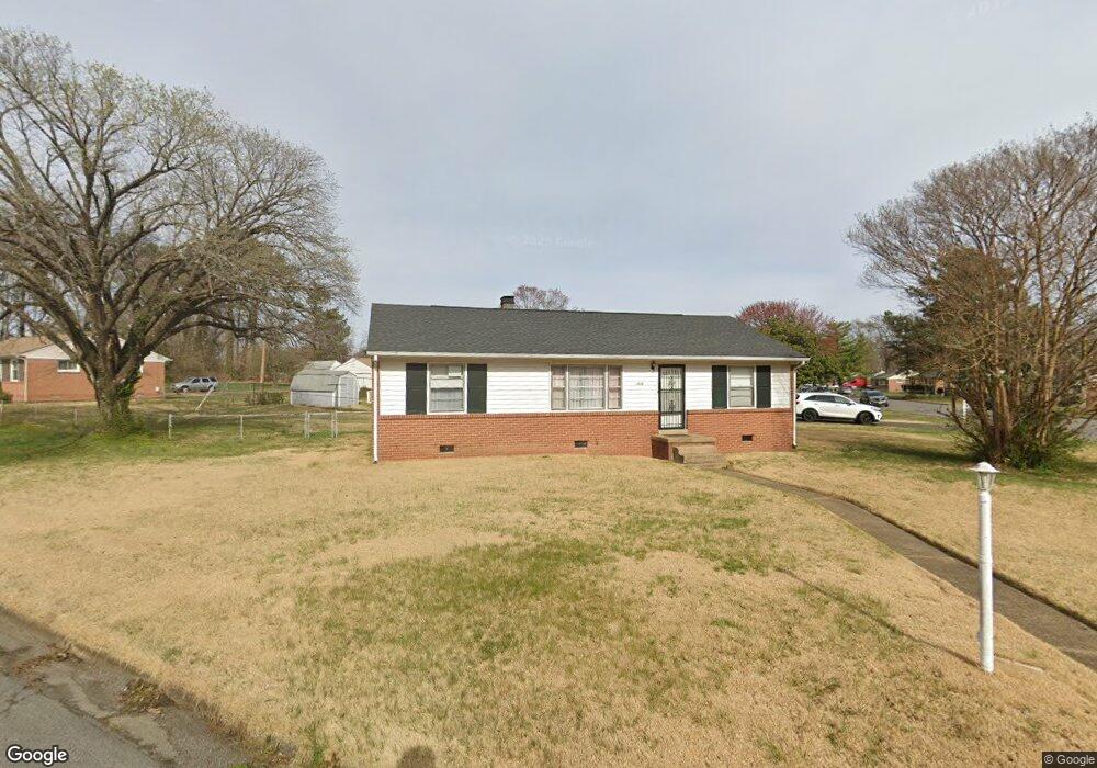 5536 Wainwright Dr, Richmond, VA 23225 - photo 1