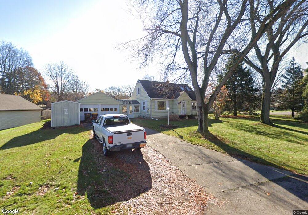 5013 Westhill Dr, Lansing, MI 48917 - photo 1