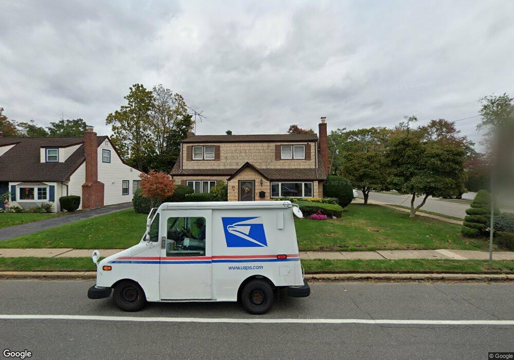 91 Horton Ave, Valley Stream, NY 11581 - photo 1