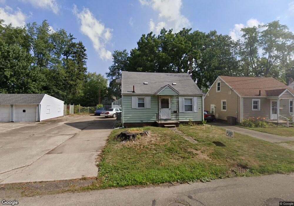 2313 23rd St NE, Canton, OH 44705 - photo 1