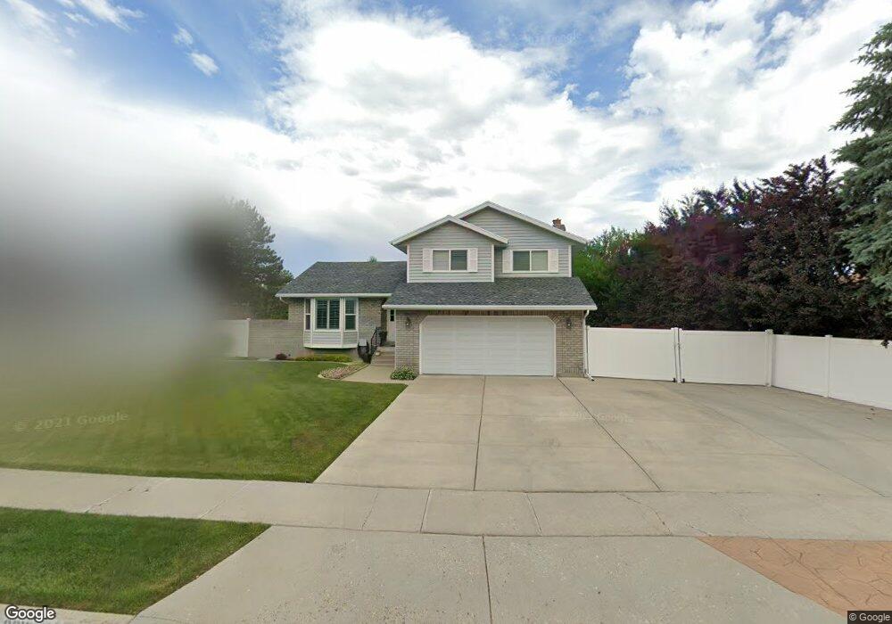 8918 S Capella Way, Sandy, UT 84093 - photo 1