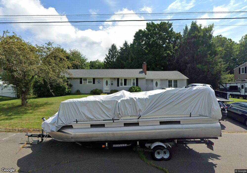 8 Whitewood St, Enfield, CT 06082 - photo 1