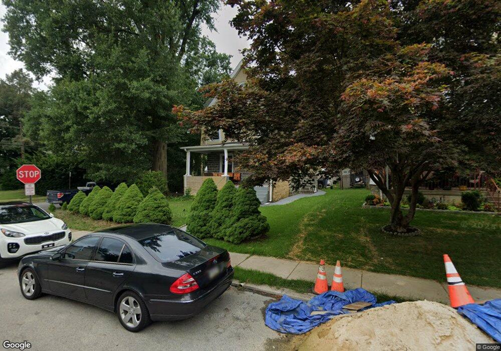 32 N Maple Ave, Lansdowne, PA 19050 - photo 1