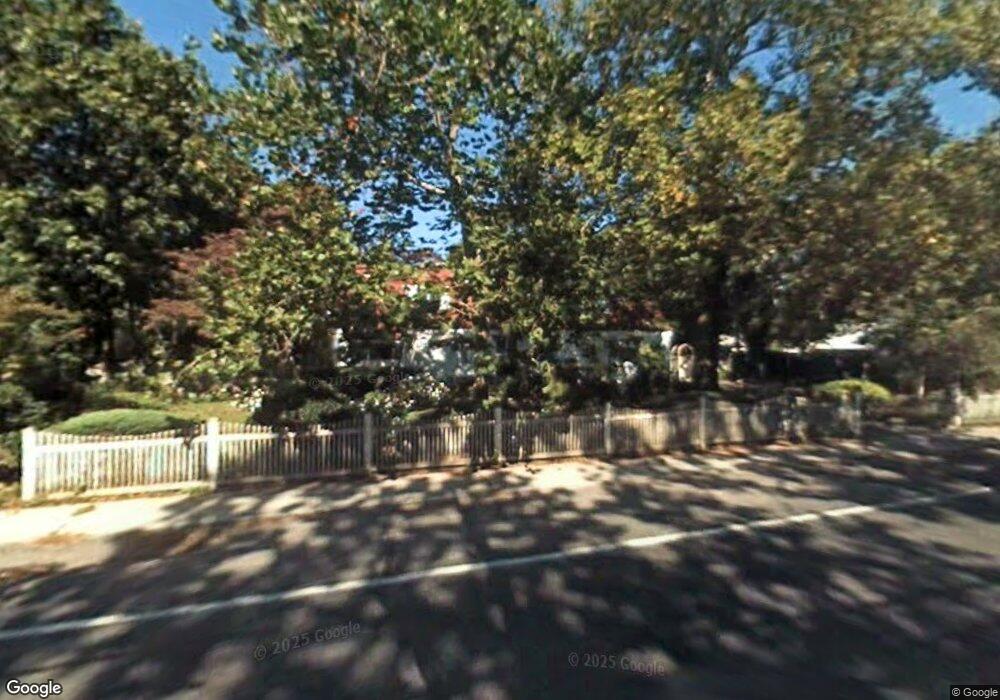 481 Middle Rd, Bayport, NY 11705 - photo 1