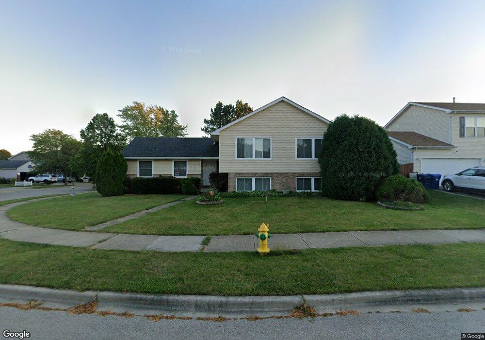 3150 E Newcastle Ct, Waukegan, IL 60087 - photo 1