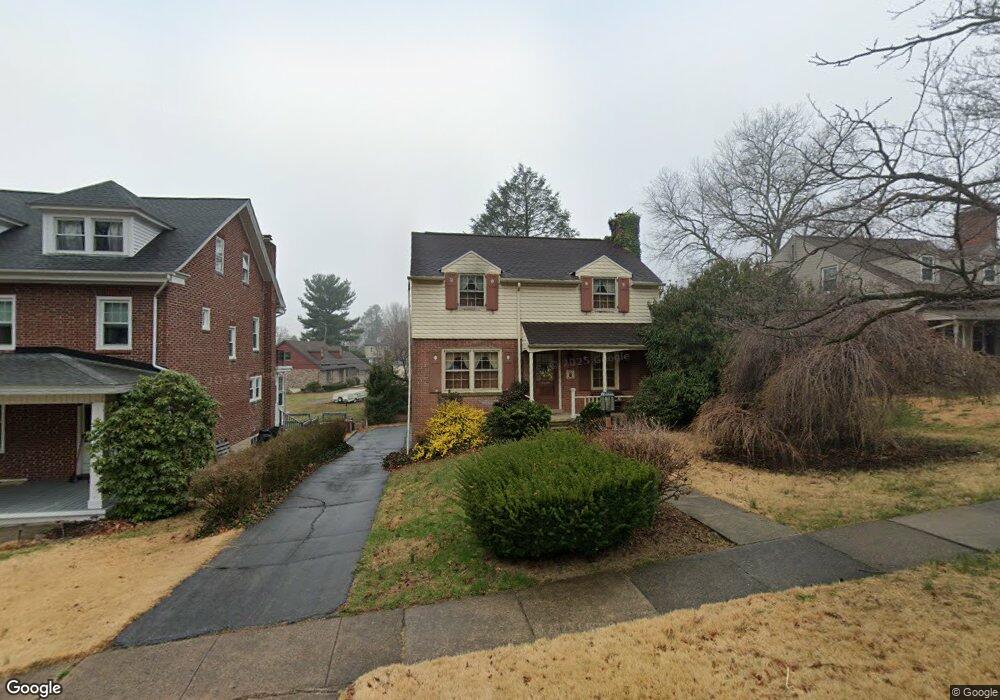 60 Upland Rd, Reading, PA 19609 - photo 1