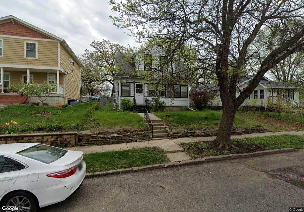 1815 12th St, Des Moines, IA 50314 - photo 1