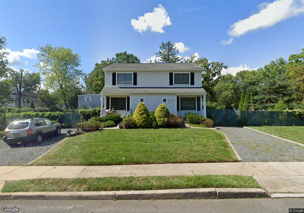 2 Johnson Dr, Allentown, NJ 08501 - photo 1